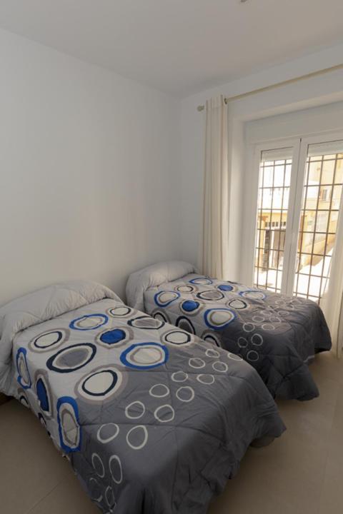 Apartamentos El-Hizan 劳约德安达拉克 外观 照片