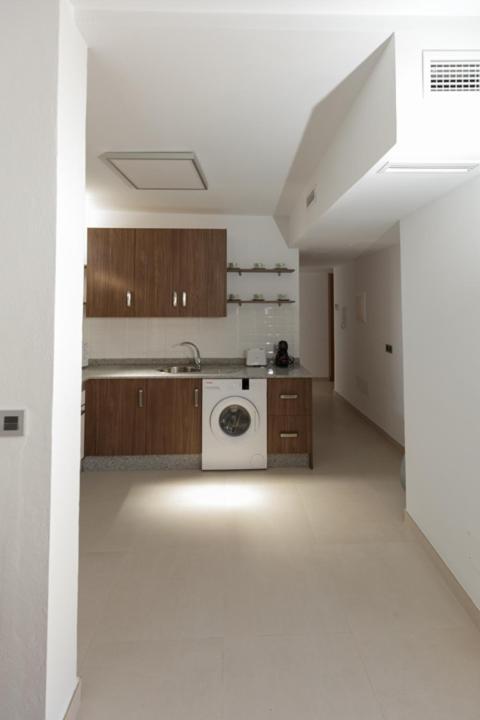 Apartamentos El-Hizan 劳约德安达拉克 外观 照片